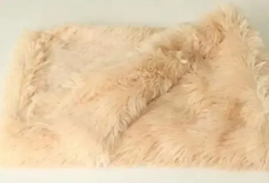 Cozy Pet Blankets - Ultra-Soft, Lightweight, Machine Washable, Various Sizes & Stylish Designs