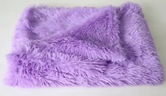Cozy Pet Blankets - Ultra-Soft, Lightweight, Machine Washable, Various Sizes & Stylish Designs