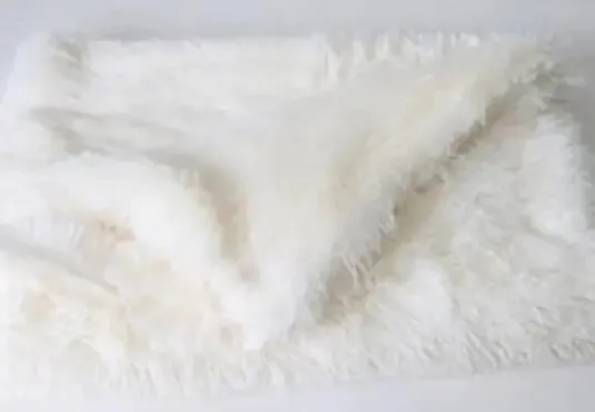 Cozy Pet Blankets - Ultra-Soft, Lightweight, Machine Washable, Various Sizes & Stylish Designs