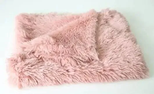Cozy Pet Blankets - Ultra-Soft, Lightweight, Machine Washable, Various Sizes & Stylish Designs